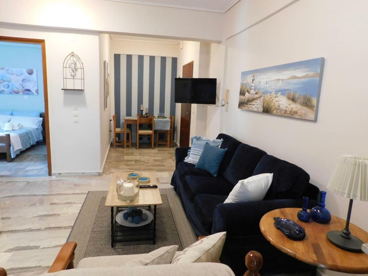 A Bright Home Away From Home Паралион-Астрос Экстерьер фото